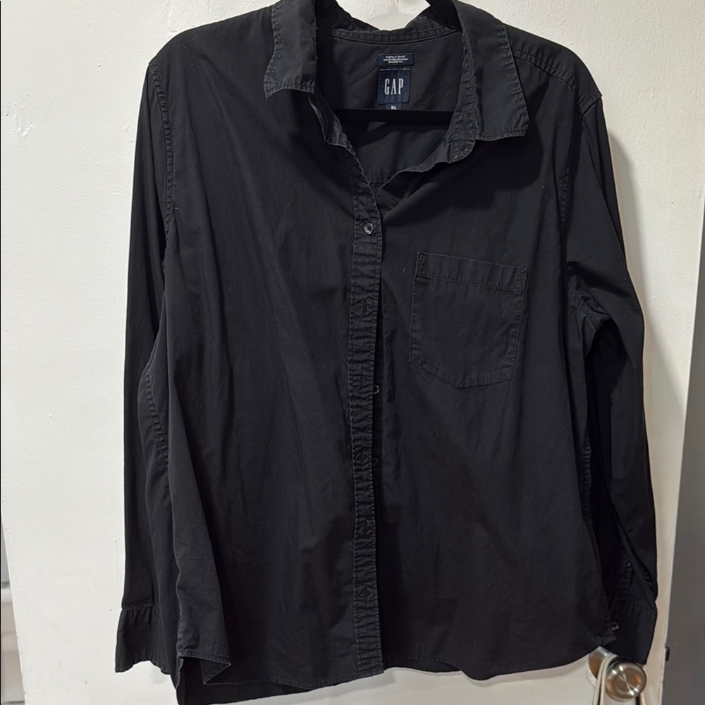 GAP Black Button-Up Shirt